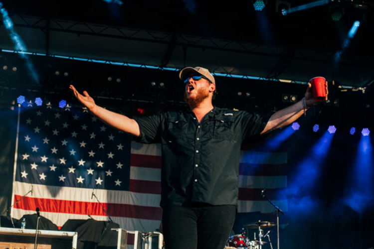 Luke Combs