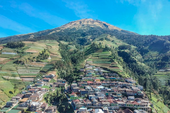 Harga Sewa Jip Wisata di Silancur Highland, Bisa Sampai Nepal van Java