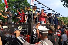 Meriahnya Parade MotoGP, 10 Pebalap Sapa Penggemar di Mataram