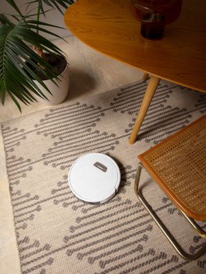 Selain sprei, ada banyak kado pernikahan yang berkesan dan terpakai. Dari chopper, vacuum cleaner, hingga karpet estetik, ini 12 rekomendasinya.
