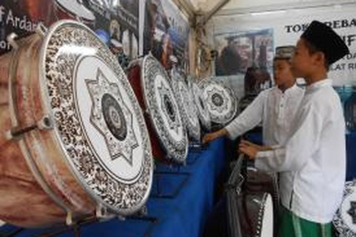 Produk rebana atau terbang khas Demak karya A. Latif Ardani ingin juga 