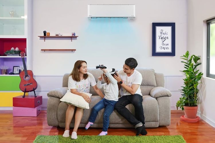 AC Daikin Zeta Inverter memiliki fitur Premium Cooling yang membuat AC Zeta Inverter memiliki kemampuan perangkat dehumidifier. 