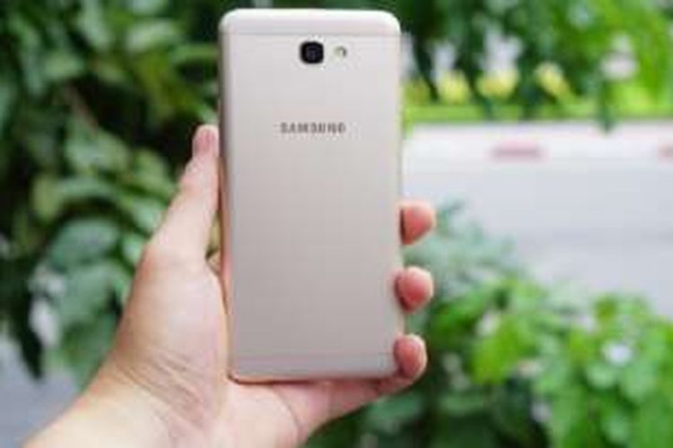 Samsung Rilis Galaxy J7 Versi Premium Harganya