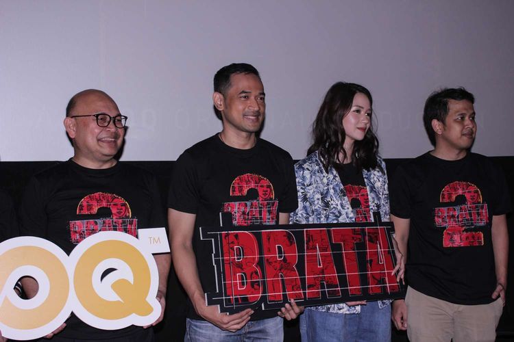 Oka Antara dan Laura Basuki saat di temui di Press conference Serial Hooq original Brata di Plaza Indonesia XXI, Thamrin, Jakarta Selasa (11/2/2020).