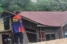 Bantaran Sungai Balangan Kalsel Ambles Berakibat 2 Rumah Ambruk