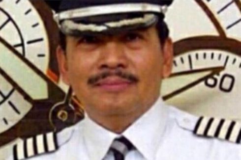 Anak Pilot AirAsia QZ8501: Papa Pulang, Kakak Masih Butuh Papa...
