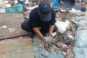 Sosok Pengirim Sampah Cacahan Uang di TPS Liar Bekasi Terungkap, Pemilik Armada