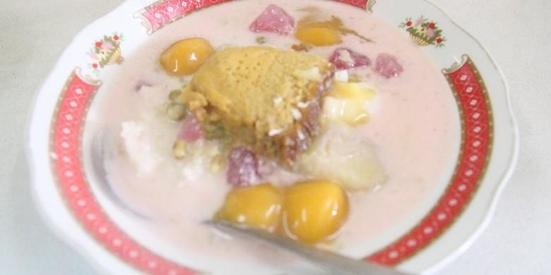 Bubur kampiun yang dijual di rumah makan bopet mini, Jakarta pusat