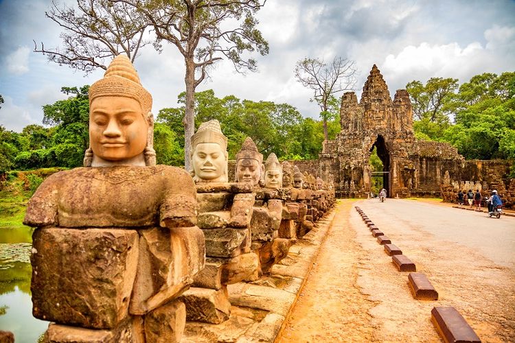 Ilustrasi Kamboja - Angkor Thom.