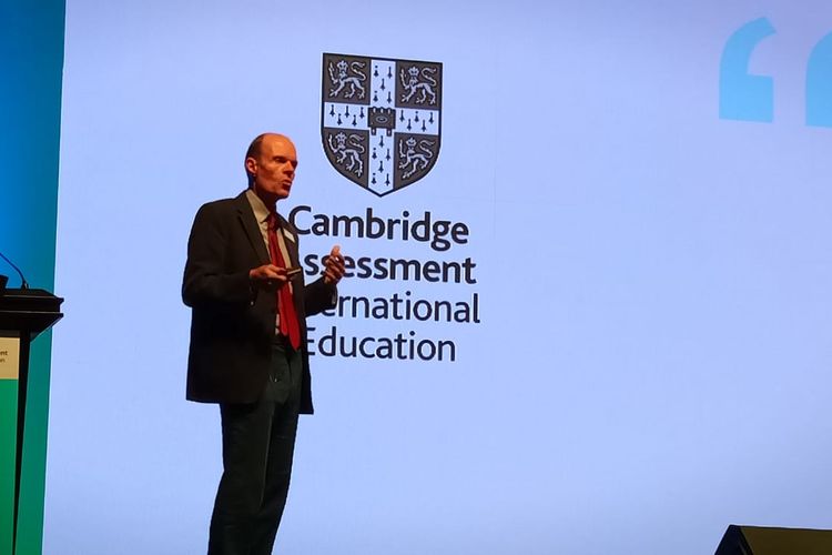 Tristian Stobie, Director Education Cambridge International dalam konferensi internasional yang digelar Cambdrige International di Bali (9/12/2019)