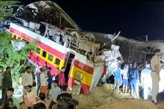 Keluarga dan Tim Penyelamat Terus Cari Korban Kecelakaan Kereta India