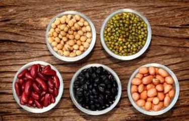 Makan Segenggam Kacang Setiap Hari Turunkan Risiko Penyakit Berbahaya