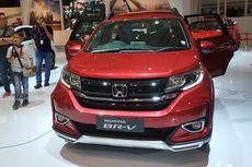 Diskon SUV Hingga Puluhan Juta di Telkomsel IIMS 2019