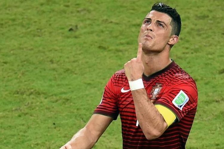 Salah satu ekspresi gelandang Portugal, Cristiano Ronaldo, pada pertandingan kedua Grup G Piala Dunia melawan Amerika Serikat, di Arena Amazonia, Manaus, Minggu (22/6/2014).