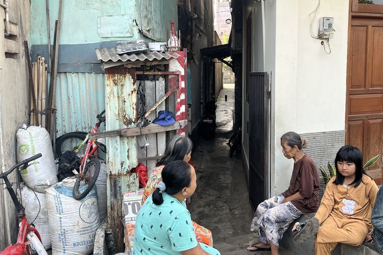 Warga Kemanggisan Jakbar Apresiasi Tanggul Kali Grogol, tapi Sebut Banjir Masih Menghantui