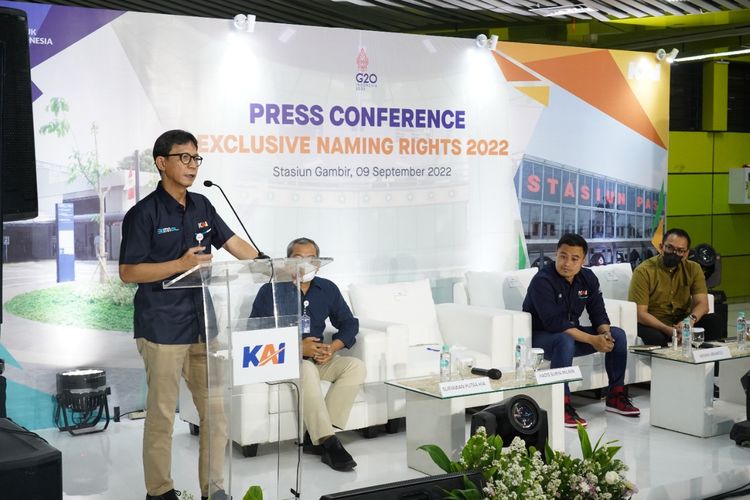 Sambutan Direktur Niaga KAI Hadis Surya Palapa pada Press Conference di Stasiun Gambir, Jumat (9/9/2022).