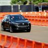 Mengintip Unboxing Corolla Cross di Ajang IOOF 2020