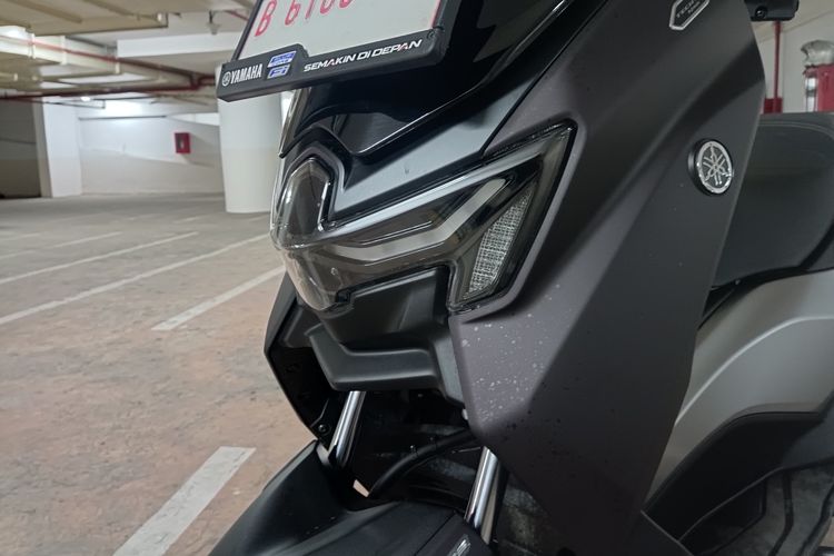 Lampu depan Yamaha Nmax Turbo