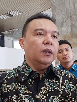 Wakil Ketua Umum Partai Gerindra Sufmi Dasco Ahmad di DPR, Senayan, Jakarta, Selasa (10/3/2020).