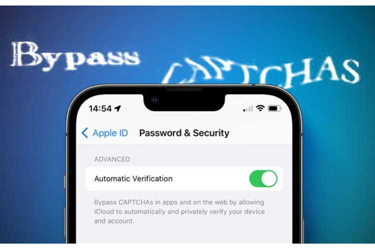 Ilustrasi fitur Automatic Verification di iOS 16, yang membuat tak perlu lagi verfikasi kode CAPTCHA. 