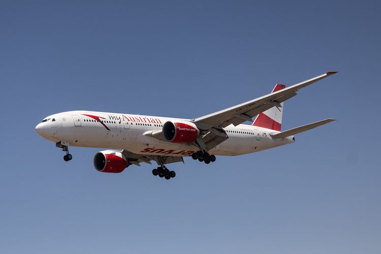 Ada Ancaman Bom, Pesawat Austrian Airlines dari Israel Mendarat Darurat