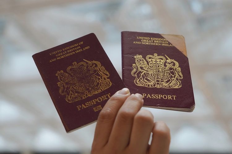 Inggris Tawarkan Kewarganegaraan Ini Reaksi Warga Hong Kong Halaman All Kompas Com