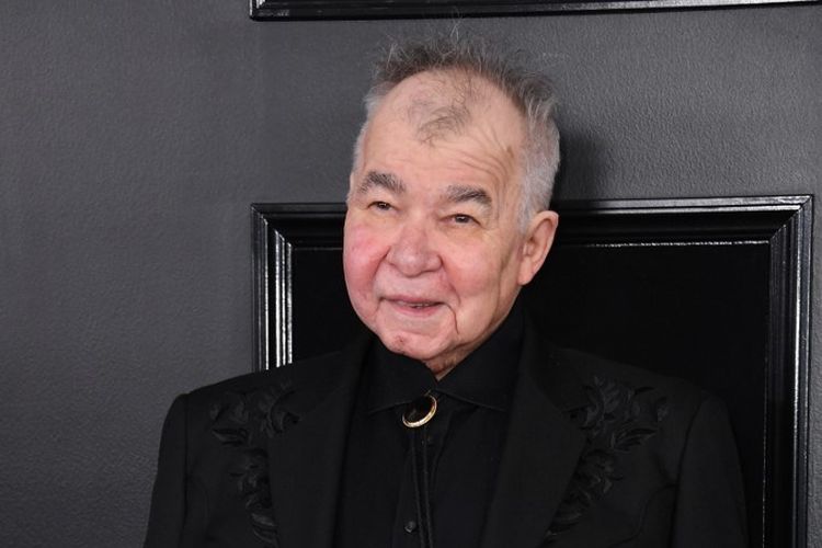 Penyanyi dan pencipta lagu John Prine di Grammy Awards 2020.