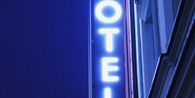 Ancaman PHK Massal di Industri Hotel dan Restoran, Ini Kata Kadin dan PHRI