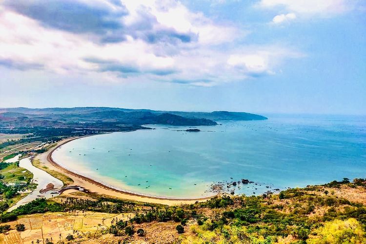 Ilustrasi kawasan Geopark Ciletuh Palabuhanratu