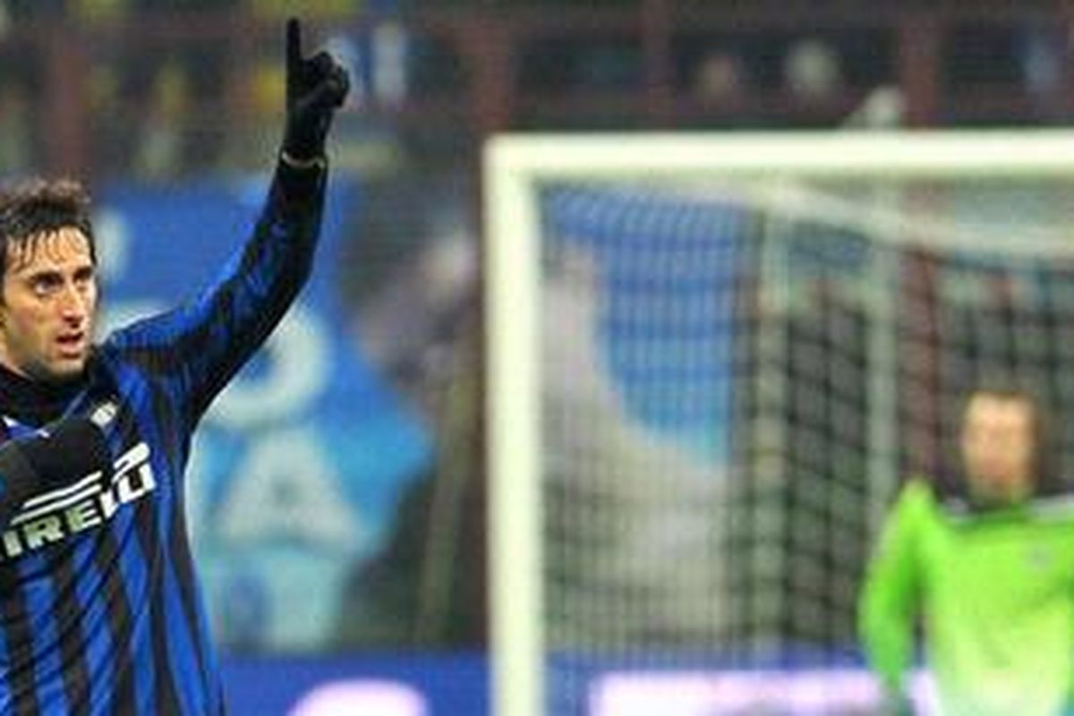 Penyerang Inter Milan, Diego Milito. 