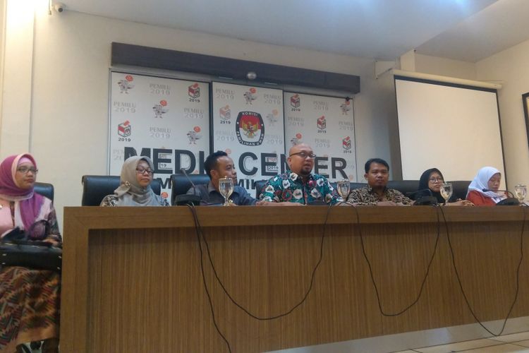 Komisi Perlindungan Anak Indonesia (KPAI) meminta penyelenggara dan peserta pilkada serentak 2018 untuk menciptakan kampanye ramah anak, Jakarta, Selasa (23/1/2018). Penyalahgunaan anak dalam kegiatan politik merupakan pelanggaran Undang-Undang Nomor 35 Tahun 2014 tentang Perlindungan Anak. 