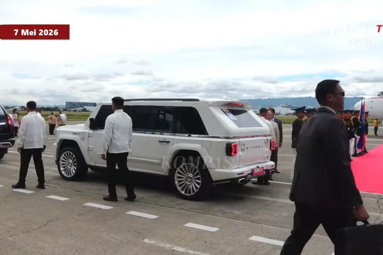 Prabowo Tiba di Filipina, Dijemput dengan Maung Garuda 