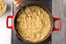 3 Cara Masak Pasta Kering ala Koki Italia, Jangan Tambah Minyak