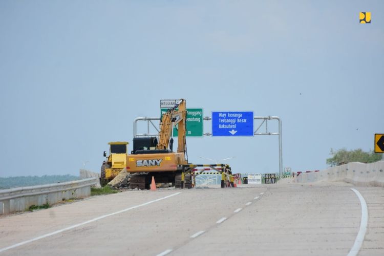 Tol Terbanggi Besar-Pematang Panggang-Kayu Agung