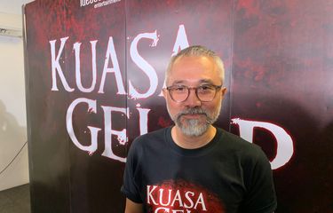 Aktor Lukman Sardi dalam konferensi pers film Kuasa Gelap di kawasan Mampang, Jakarta Selatan, Selasa (30/5/2023).