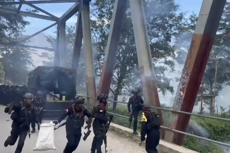 Polda Papua Tambah Pasukan untuk Bubarkan Perang Suku di Wamena