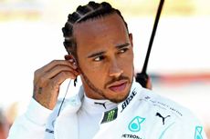 Lewis Hamilton Diduga Transplantasi Rambut