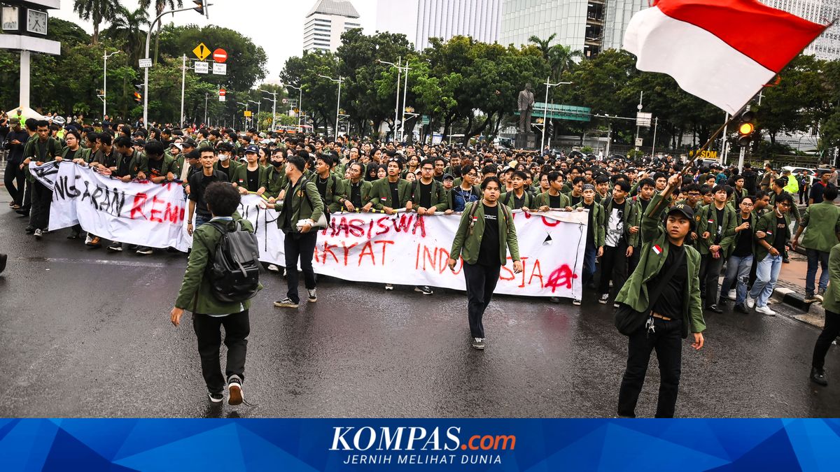 Sejumlah ruas jalan di Jakarta Pusat berpotensi macet, simak jalur alternatif yang bisa dilalui.