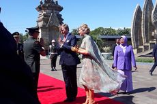 Raja dan Ratu Belanda Letakkan Karangan Bunga di TMP Kalibata