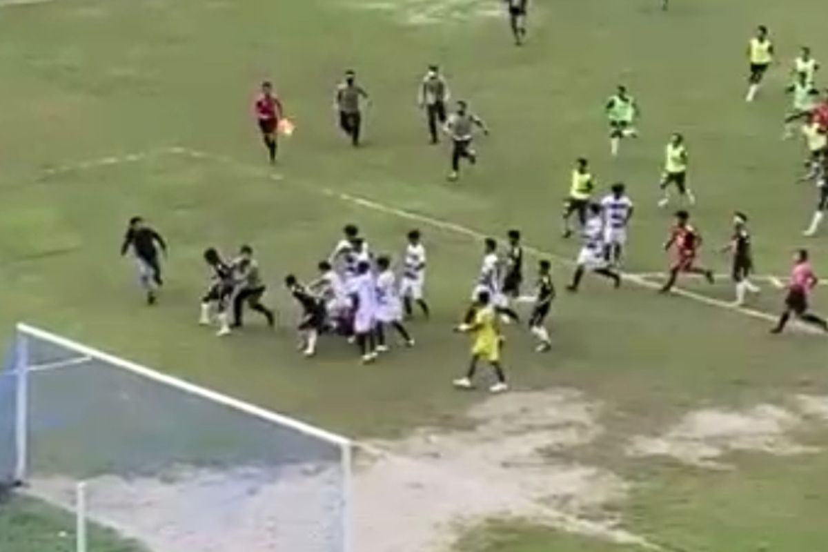 Polisi Periksa 10 Orang Dalam Kasus Penganiayaan Sepak Bola