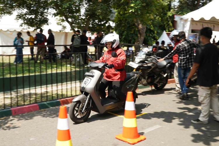 Honda EM1 e: di HBD Klaten 2024