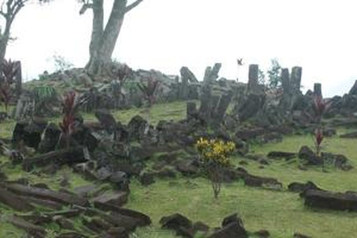 Masih banyak misteri yang belum terungkap termasuk asal mula pembentukan gunung batu di situs Megalitikum.