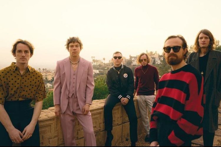 Cage The Elephant Band