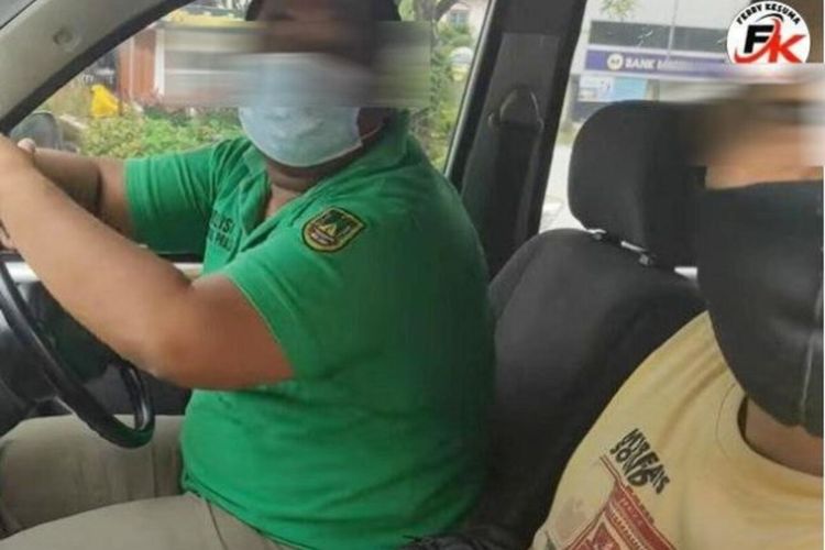 Sebua video viral beredar yang merekam aksi oknum Satpol PP yang BKO di Dinas Sosial (Dinsos) Batam, yang telah mengambil uang pengemis jalanan di Traffic Light UIB Baloi, Minggu (18/10/2020) kemarin. Perampasan itu terjadi dengan modus penertiban yang dilakukan oknum tersebut.