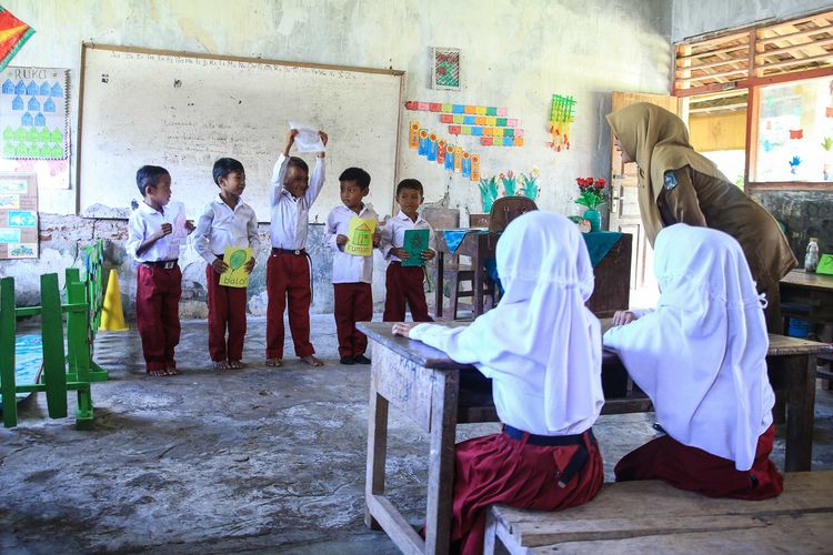 Jembatan Bahasa Solusi Inovasi Pembelajaran Di Tengah