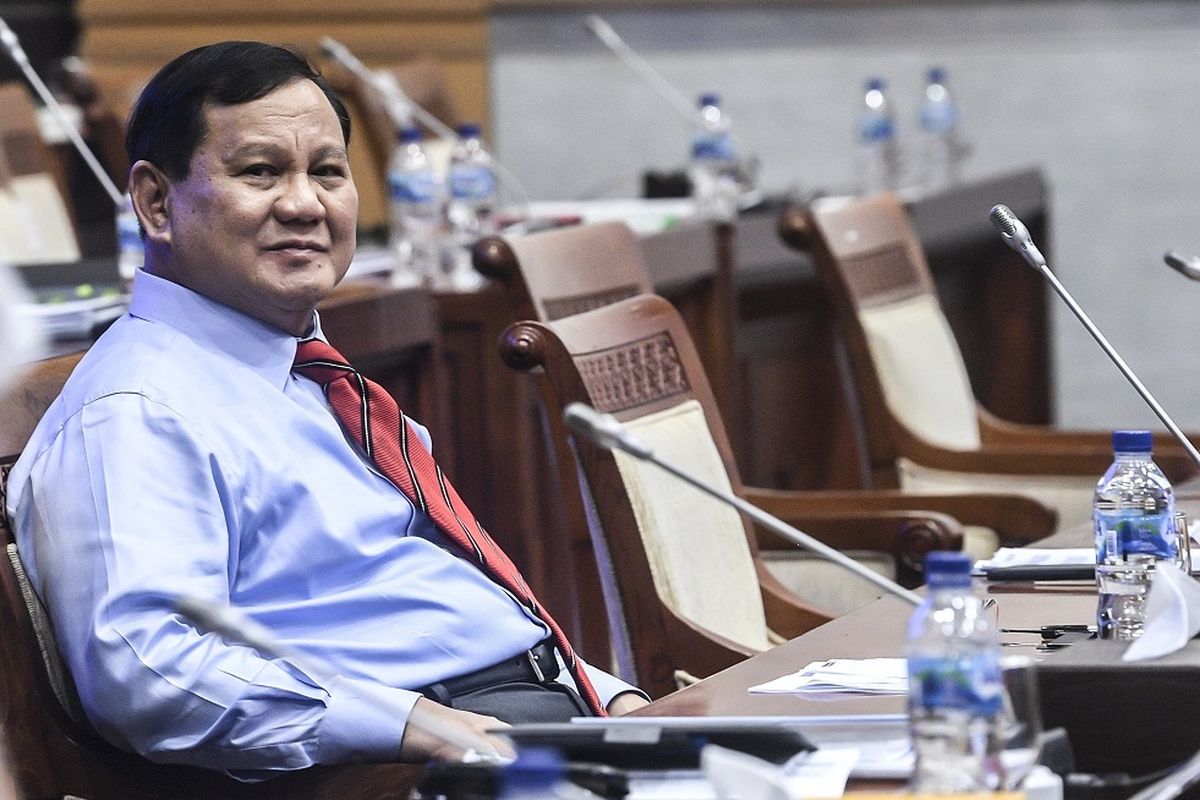 Indonesian Minister of Defense Prabowo Subianto at a parliamentary hearing with Commission I DPR on Wednesday, (2/6/2021).ANTARA FOTO/Muhammad Adimaja/NZ. 
