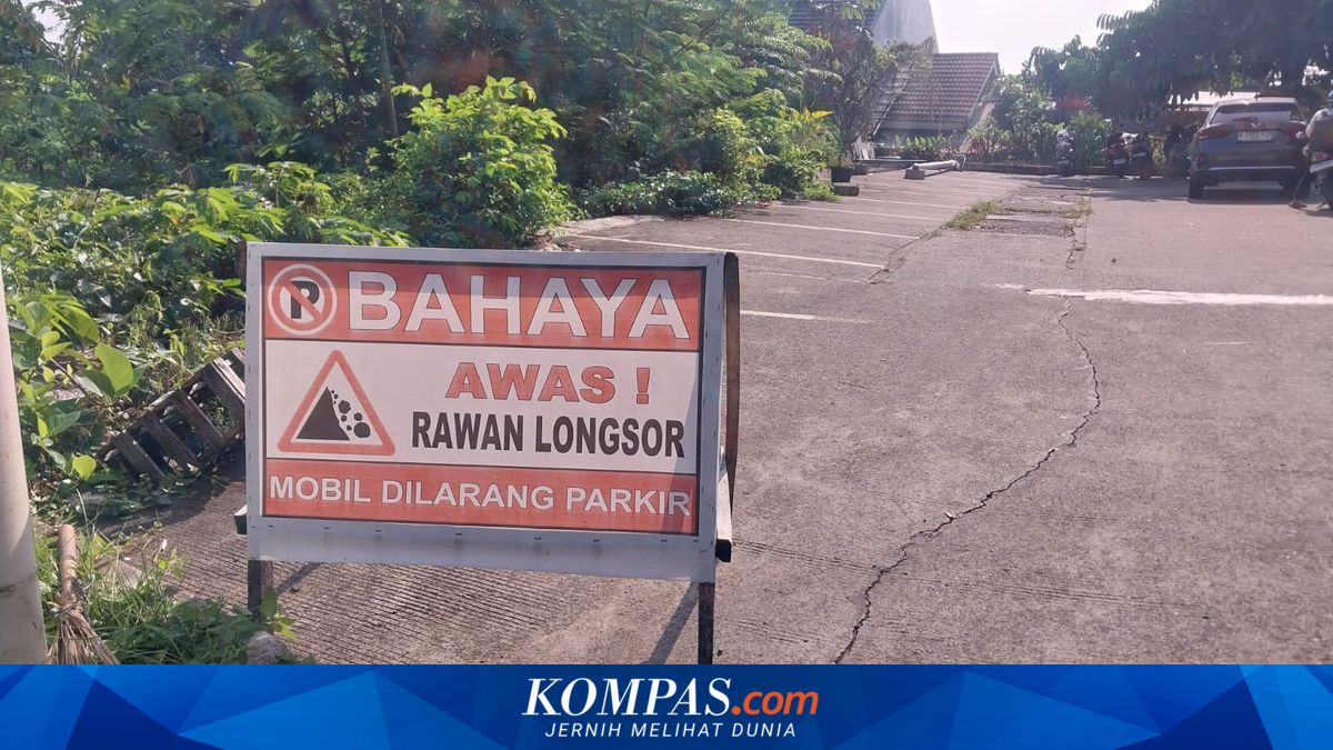 Setahun Pascalongsor di Katulampa Bogor: Jalan Penghubung Masih Satu Lajur, Warga Antre Melintas
