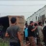 Kereta Api Lelawangsa Tabrak Truk Batu Mogok di Binjai