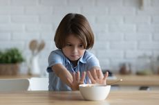 6 Penyebab Anak Tidak Mau Makan dan Cara Mengatasinya, Ibu Wajib Tahu 