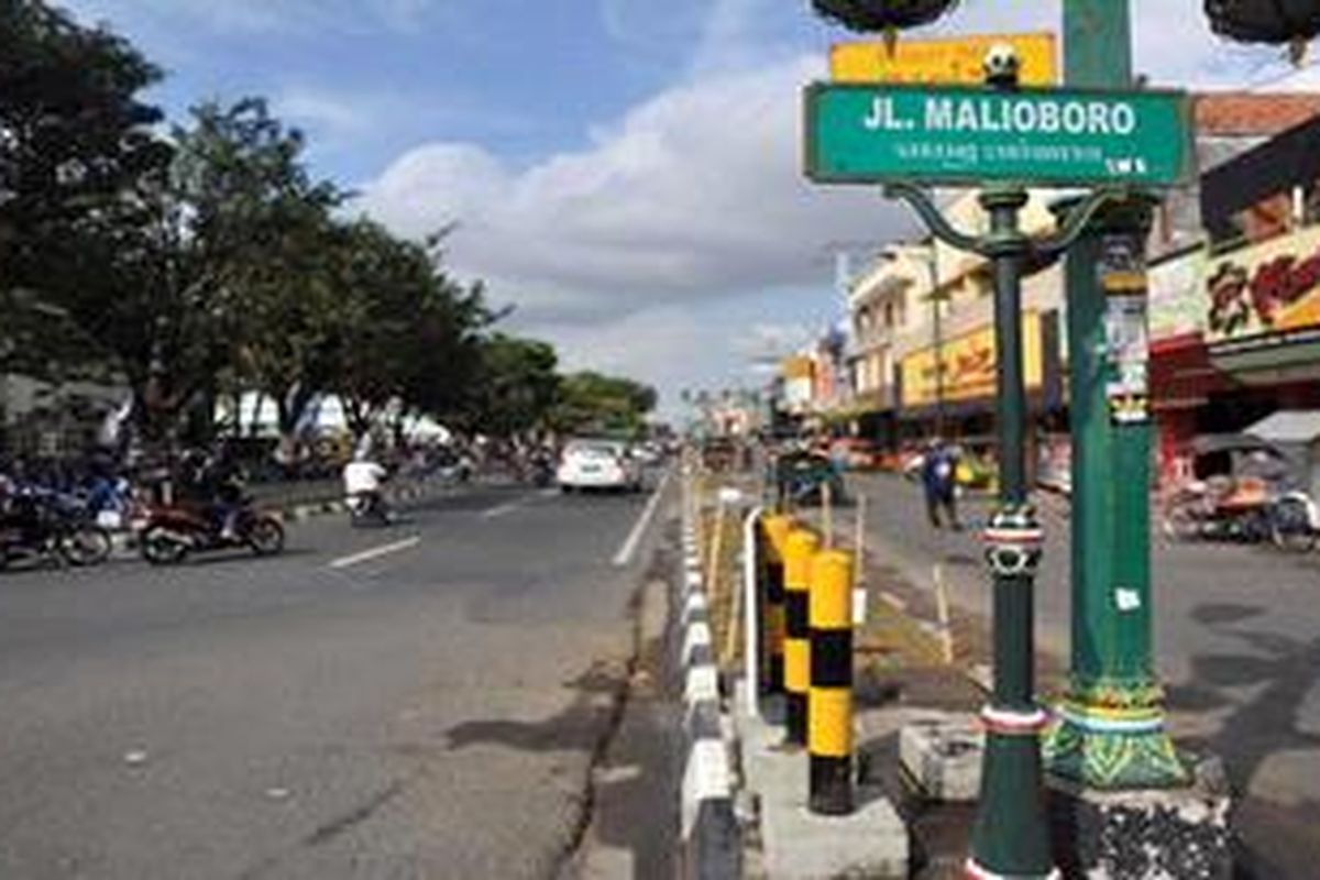 Jalan Malioboro - Suasana Jalan Malioboro,  Yogyakarta, Rabu (25/7/2012).  